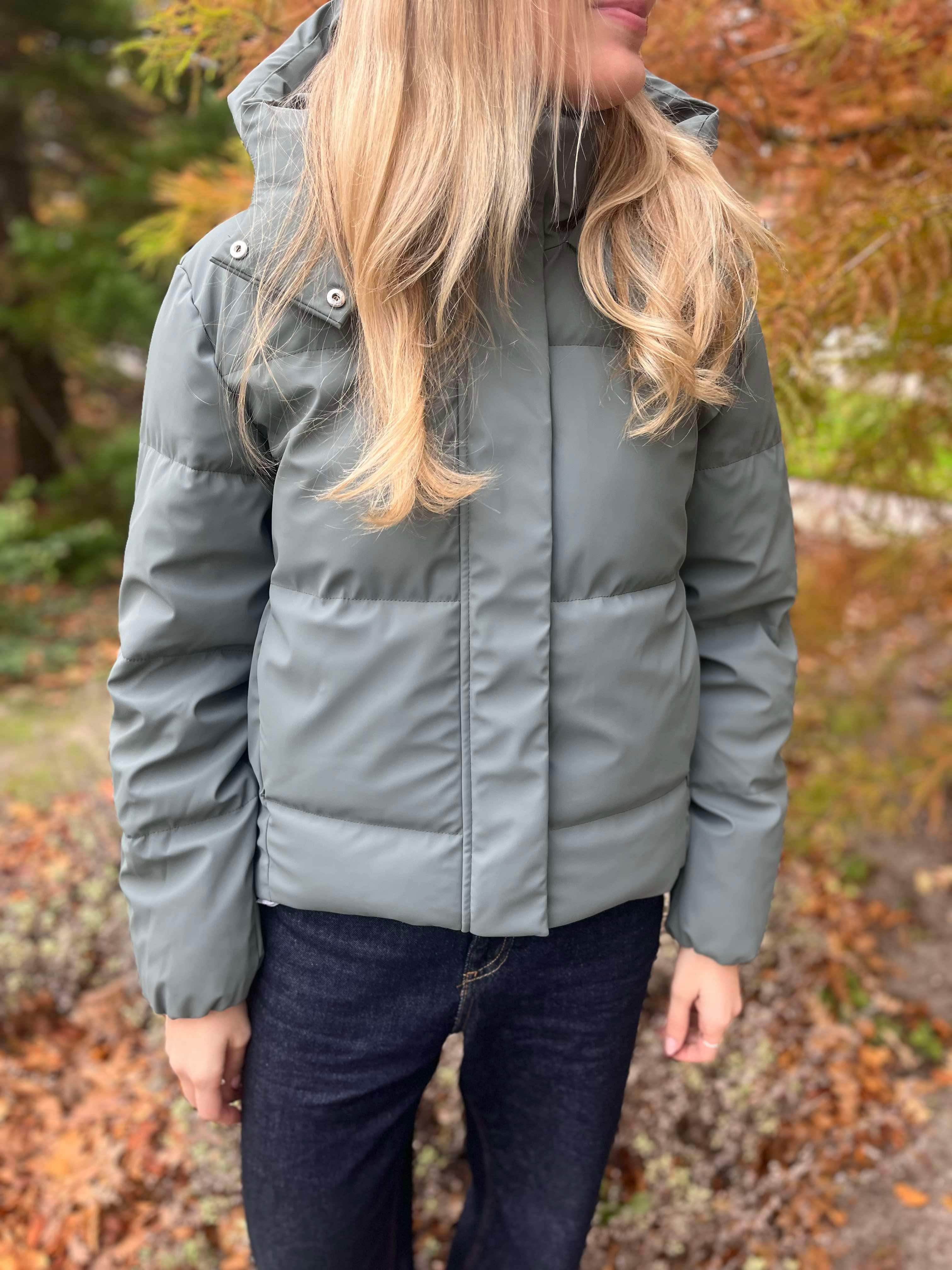 VMGRETAKYLIE Jacket - Balsam Green